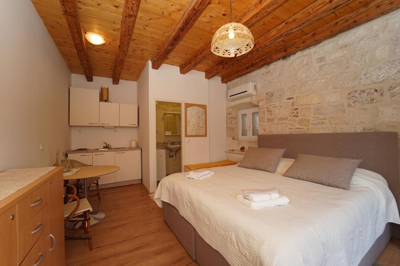 Stelina Apartment *